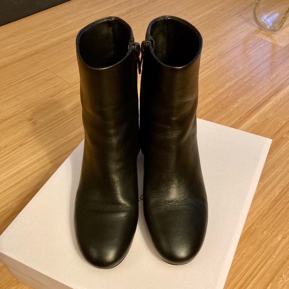 VINCE Black Leather Tillie Booties - Picture 8 of 14